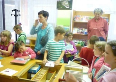 "Noví" čtenáři v knihovně - foto