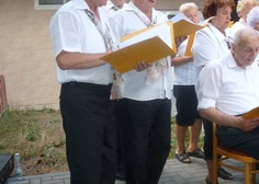 Kroužek zpívání pro radost - prázdninová terasa - foto