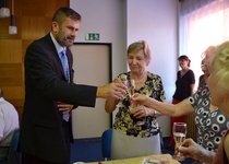 Foto z oslavy adamovských jubilantů