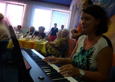 Foto z oslavy adamovských jubilantů