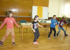Foto z říjnového "Kdo si hraje - nezlobí"