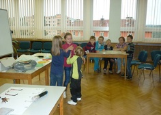 Foto z říjnového "Kdo si hraje - nezlobí"