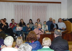 Písničkový recitál Jaroslava Uhlíře - foto