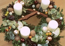 Čtyři ADVENTNÍ a jedno SVÁTEČNÍ zastavení