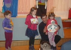 Foto z březnového setkání s pohádkou