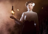 Připravujeme zájezd do divadla na představení: PETROLEJOVÉ LAMPY