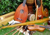 HISTORIE HUDEBNÍCH NÁSTROJŮ