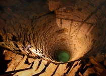 PŘEDNÁŠKA ALEŠE SVOBODY: (Dokončíme) PETROV a (začneme) ZELNÝ TRH