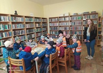 Milá návštěva dětí v knihovně MKS Adamov
