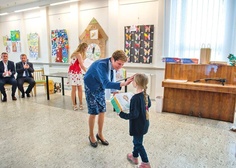 V pátek 25. 3.2022 byl zahájen Salonek 2022 - výstava prací adamovských dětí