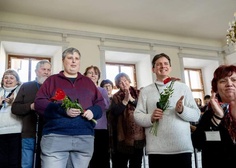 Zahájení výstavy fotografií P. Buchty a P. Lazárka v Praze