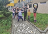 MALOVÁNÍ NA CHODNÍK U MKS