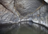 VÝSTAVA: BÝČÍ SKÁLA VE FOTOGRAFIÍCH DAVIDA MIKEŠE