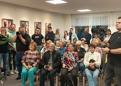 Ze zahájení výstavy "Umění pod kůží" Jiřího Kuchaře