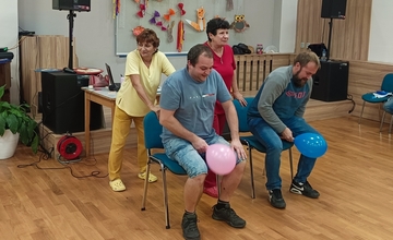 Vítání prvňáčků ve školních lavicích