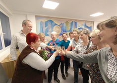 Ze zahájení výstavy "Panenky v zajetí jehlic a klubíček"