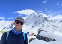 KŘÍŽEM KRÁŽEM K EVERESTU / PŘEDNÁŠKA RADKA BURDÍLÁKA