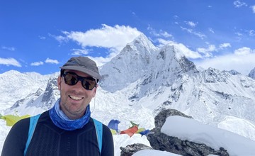 KŘÍŽEM KRÁŽEM K EVERESTU / PŘEDNÁŠKA RADKA BURDÍLÁKA