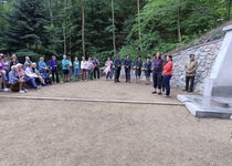 Setkání u naší Ptačí studánky